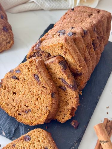 Bizcocho de calabaza sin gluten con pepitas de chocolate