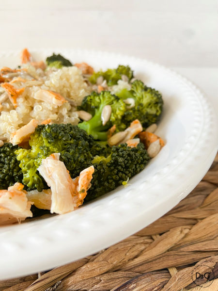 receta de brocoli con pollo y quinoa