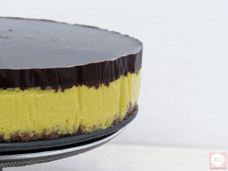 tarta de queso, mango y chocolate sin gluten