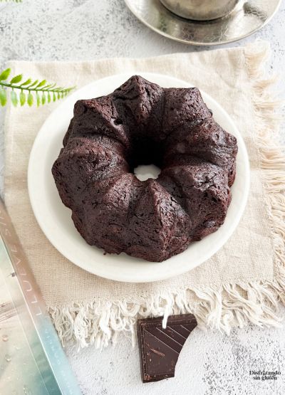 Bundt cake sin gluten de chocolate