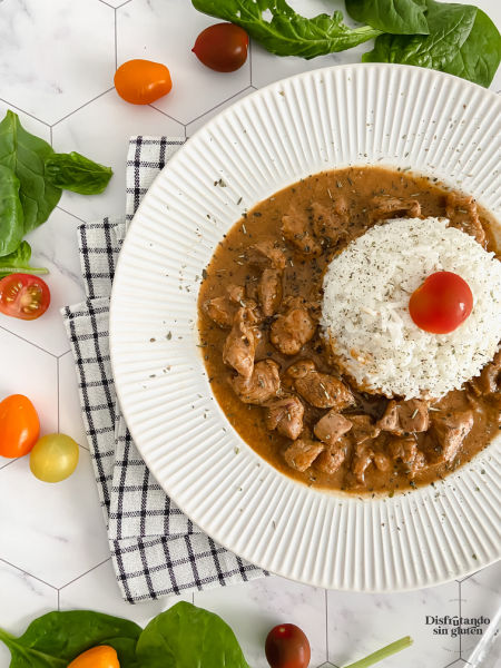 Pollo con coco y curry sin gluten