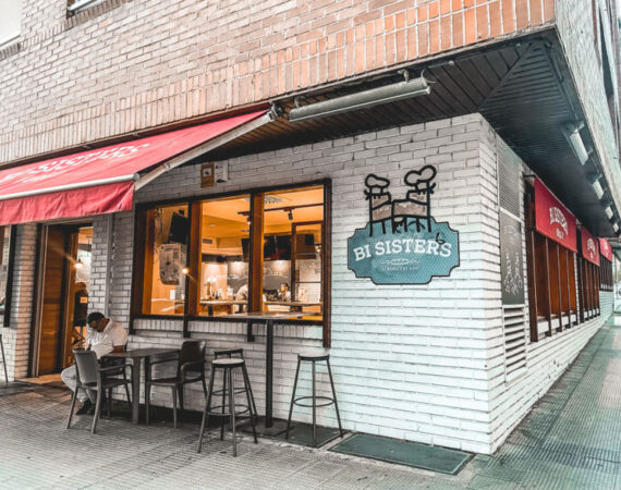 Bi Sisters – Pamplona