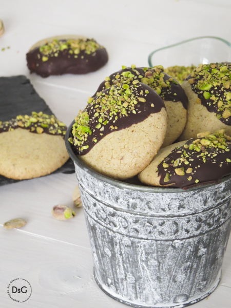 gluten free pistachios cookies