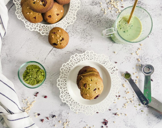 Galletas de almendras y te matcha