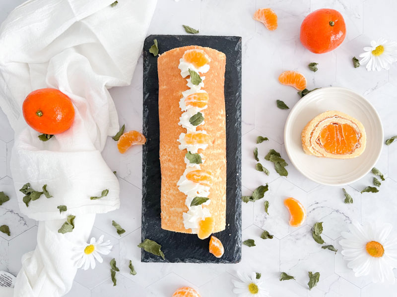 Rollo de mandarinas y nata