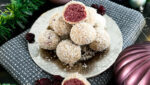Trufas de arándanos y coco