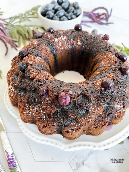 Bundt cake de arándanos sin gluten