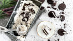 Helado de galletas tipo oreo sin gluten