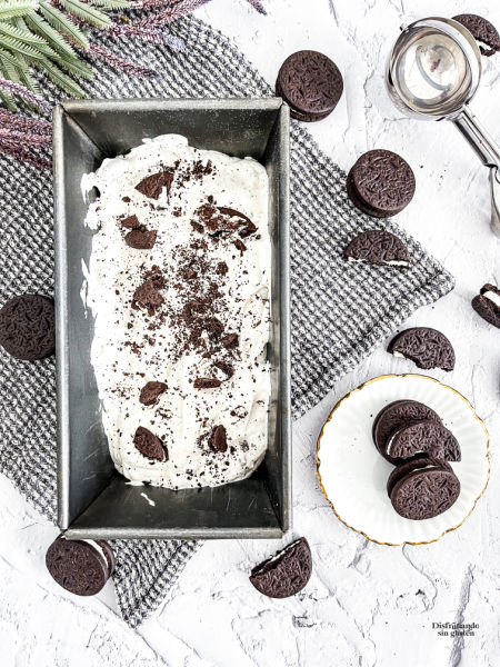 Helado de galletas oreo sin gluten