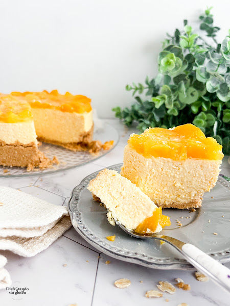 Tarta de melocotón y queso