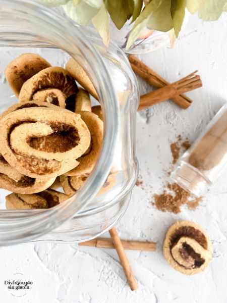 Galletas rollo de canela sin gluten y sin lactosa