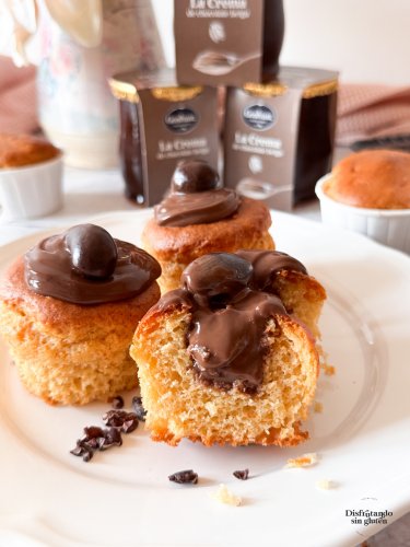 Muffins sin gluten rellenos de crema